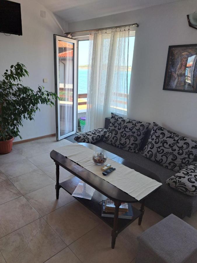 Guest House Liliya Sosopol Exterior foto